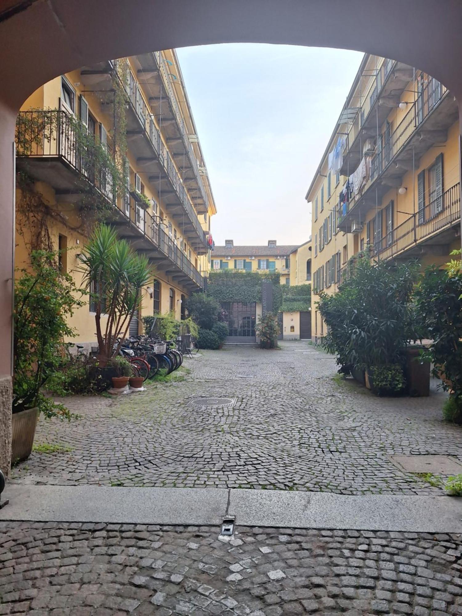 Nuovo Appartamento Milano Navigli Екстериор снимка